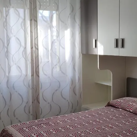 Dimora Giove Apartamento *